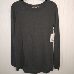 NWT- Athleta Transcend Top.Long Sleeve T-Shirt